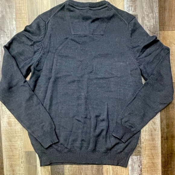 IZOD V-neck Sweater - Picture 3 of 5